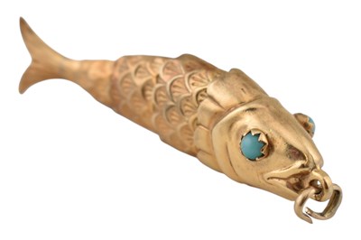 Lot 13 - ITALIAN HALLMARKED 9CT GOLD FISH PENDANT