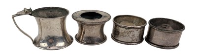 Lot 80 - PAIR OF GEORGE V HALLMARKED SILVER NAPKIN RINGS & 2 CONDIMENT POTS