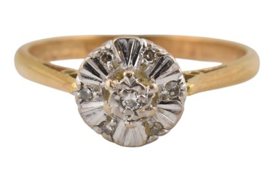 Lot 456 - 1960S HALLMARKED 18CT GOLD & DIAMOND CLUSTER RING
