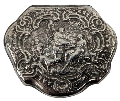 Lot 46 - HALLARKED SILVER REPOUSSE HINGED LIIDDED SNUFF BOX