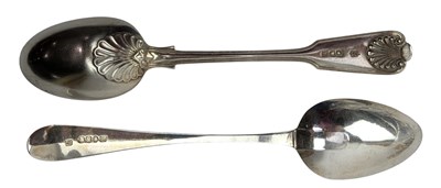 Lot 28 - COLLECTION OF 11 GEORGIAN & VICTORIAN HALLMARKED SILVER TABLE SPOONS