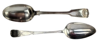 Lot 28 - COLLECTION OF 11 GEORGIAN & VICTORIAN HALLMARKED SILVER TABLE SPOONS