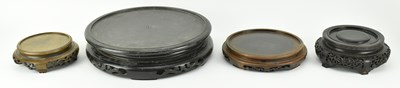 Lot 209 - THREE HARDWOOD STANDS & ONE ROTATING STAND 实木展示架四个