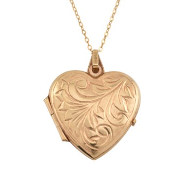 Lot 496 - HALLMARKED 9CT GOLD HEART LOCKET PENDANT NECKLACE