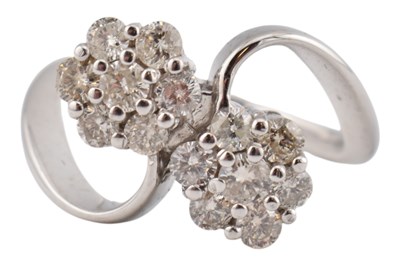 Lot 526 - HALLMARKED 18CT WHITE GOLD & DIAMOND TWIN FLOWER CLUSTER RING