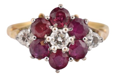 Lot 410 - 18CT GOLD RUBY & DIAMOND CLUSTER RING