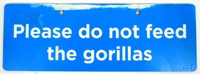 Lot 27 - FORMER BRISTOL ZOO GARDENS - 'DO NOT FEED THE GORILLAS' SIGN