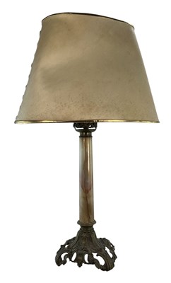 Lot 314 - VINTAGE 20TH CENTURY BRASS & ONYX TABLE LAMP