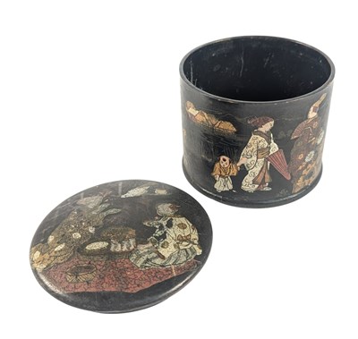 Lot 89 - 19TH CENTURY JAPANESE PAPIER MACHE POT