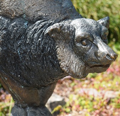 Lot 125 - FORMER BRISTOL ZOO GARDENS - JON BUCK - PANGOLIN EDITIONS - BRONZE LEMUR