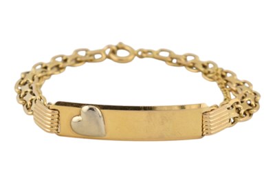 Lot 345 - ITALIAN 18CT GOLD FANCY LINKED BRACELET