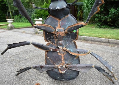Lot 225 - FORMER BRISTOL ZOO GARDENS - BRONZE DUNG BEETLE SCLUPTURE FROM BUG WORLD