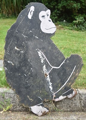 Lot 233 - FORMER BRISTOL ZOO GARDENS - WOODEN TREE MONKEY STATUE