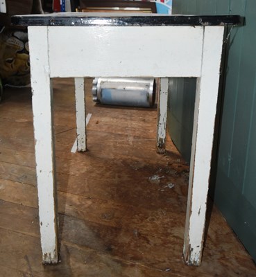 Lot 244 - FORMER BRISTOL ZOO GARDENS - 1930S VETERINARIAN TABLE