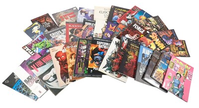 Lot 635 - COLLECTION OF GRAPHIC NOVELS / MAGA COMIC BOOKS