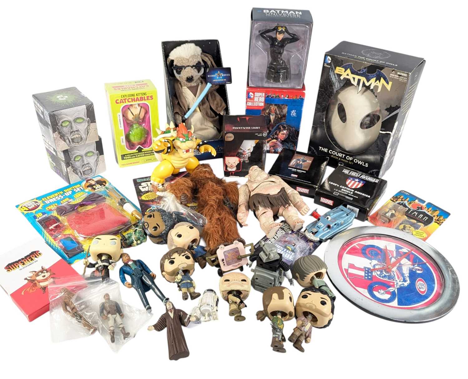 Lot 604 - RETRO TOYS - COLLECTION OF VINTAGE FIGURES TOYS & GAMES