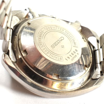 Lot 393 - VINTAGE SEIKO CHRONOGRAPH AUTOMATIC WRISTWATCH