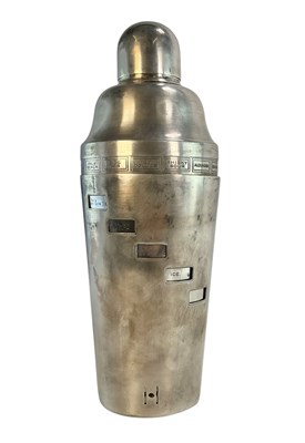Lot 484 - EARLY 20TH CENTURY ART DECO SILVER-PLATED COCKTAIL SHAKER