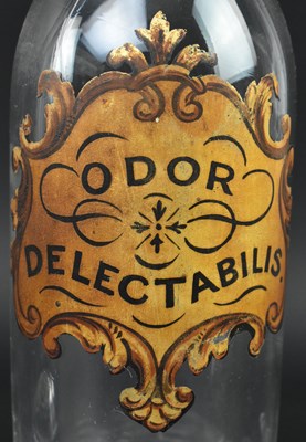 Lot 15 - EARLY 19TH CENTURY GLASS DECORATIVE APOTHECARY EXTRACT PERFUME BOTTLES