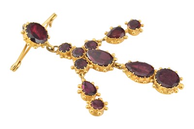 Lot 99 - 19TH CENTURY GEORGIAN GIRANDOLE GARNET BROOCH PIN