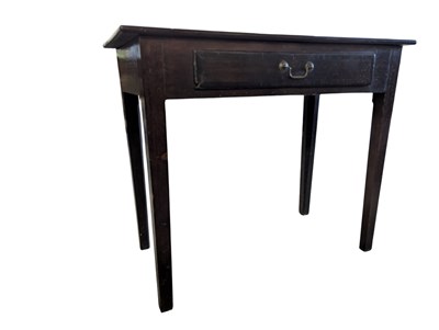 Lot 774 - 18TH CENTURY GEORGE III LOWBOY WRITING TABLE DESK