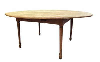 Lot 321 - LARGE 19TH CENTURY FRUITWOOD CIRCULAR DINING TABLE