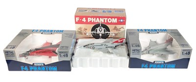 Lot 56 - DIECAST - x3 COLLECTION ARMOUR 1/48 SCALE MODEL AEROPLANES