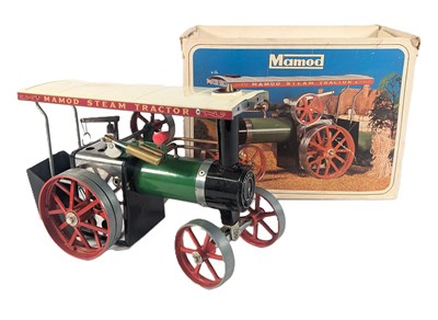 Lot 45 - MAMOD - BOXED LIVE STEAM TRACTION ENGINE T.E.1A