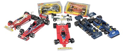 Lot 106 - DIECAST - x7 BURAGO, AND OTHER FORMULA ONE RACING CARS