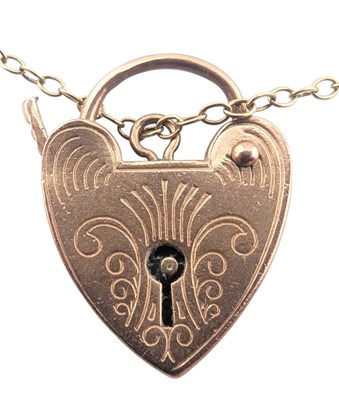 Lot 98 - 9CT GOLD CHAIN LINK HEART PADLOCK BRACELET