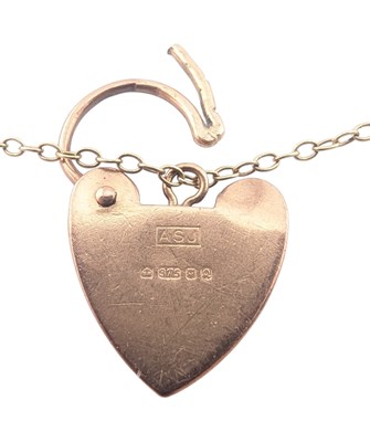 Lot 98 - 9CT GOLD CHAIN LINK HEART PADLOCK BRACELET