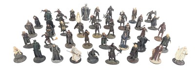Lot 741 - THE LORD OF THE RINGS - EAGLEMOSS NLP LEAD FIGURINES
