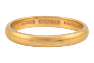 Lot 297 - 1930S HALLMARKED 22CT GOLD BAND RING
