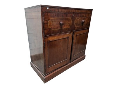 Lot 854 - GEORGE III MAHOGANY SECRETAIRE CHEST BUREAU CABINET
