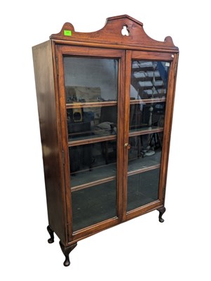 Lot 848 - EARLY 20TH CENTURY MAHOGANY GLAZED CABINET
