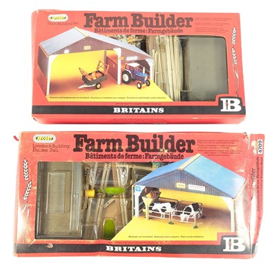 Lot 61 - BRITAINS - x2 VINTAGE BOXED FARM BUILDER SETS