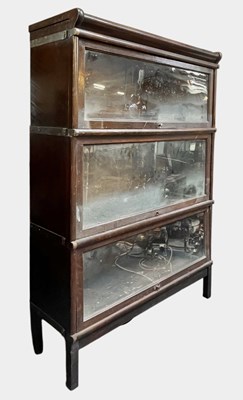 Lot 362 - GLOBE WERNICKE - EARLY 20TH CENTURY OAK LAWYERS STACKING BOOKCASE