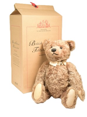 Lot 31 - TEDDY BEARS - ORIGINAL STEIFF BEAR WITH BOX & CERTIFICATE