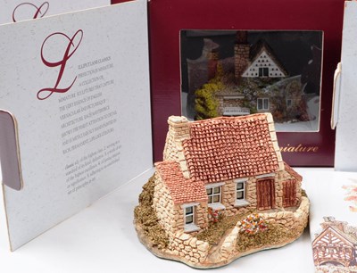 Lot 352 - LILLIPUT LANE - COLLECTION OF X14 MOSTLY BOXED FIGURES