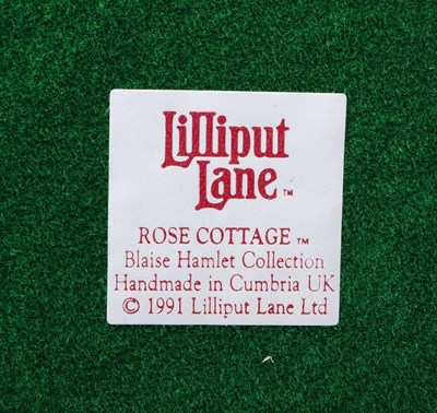 Lot 352 - LILLIPUT LANE - COLLECTION OF X14 MOSTLY BOXED FIGURES