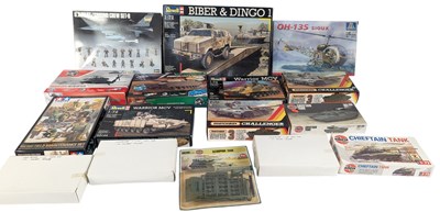Lot 89 - MODEL KITS - COLLECTION OF REVELL, ITALERI, TAMIYA & OTHER MODEL KITS