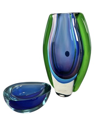 Lot 454 - TWO VINTAGE MID CENTURY MURANO GLASSWARE