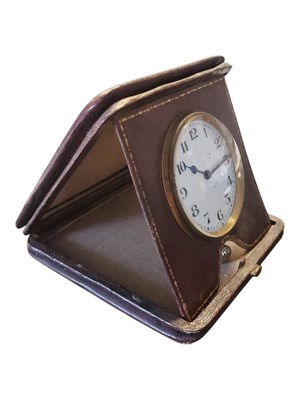 Lot 478 - EARLY 19TH CENTURY SWISS TRAVEL CLOCK