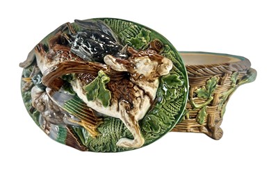 Lot 28 - MINTON 19TH CENTURY MAJOLICA GAME PIE DISH & COVER