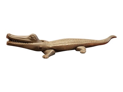 Lot 309 - 1920S NESTOR CAST IRON NOVELTY CROCODILE NUT CRACKER