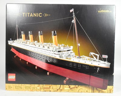 Lot 600 - LEGO - CREATOR EXPERT - 10294 - TITANIC