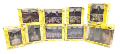 Lot 197 - MODEL RAILWAY - x9 SCENIX OO GAUGE RAILWAY LAYOUT BUILDINGS