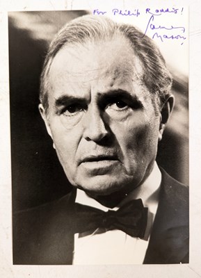 Lot 161 - ACTORS - JAMES MASON (D.1984) - AUTOGRAPHED PHOTOGRAPH