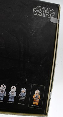 Lot 650 - LEGO - STAR WARS - ULTIMATE COLLECTOR SERIES - AT-AT