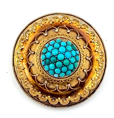 Lot 88 - VICTORIAN YELLOW METAL & TURQUOISE BROOCH PIN